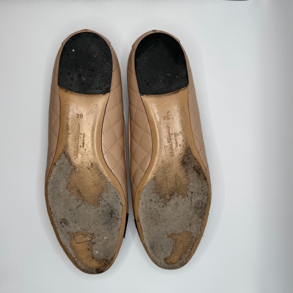 Salvatore Ferragamo Varina Q Quilted Ballet Flats Black Nude Size 9C - Picture 4 of 10